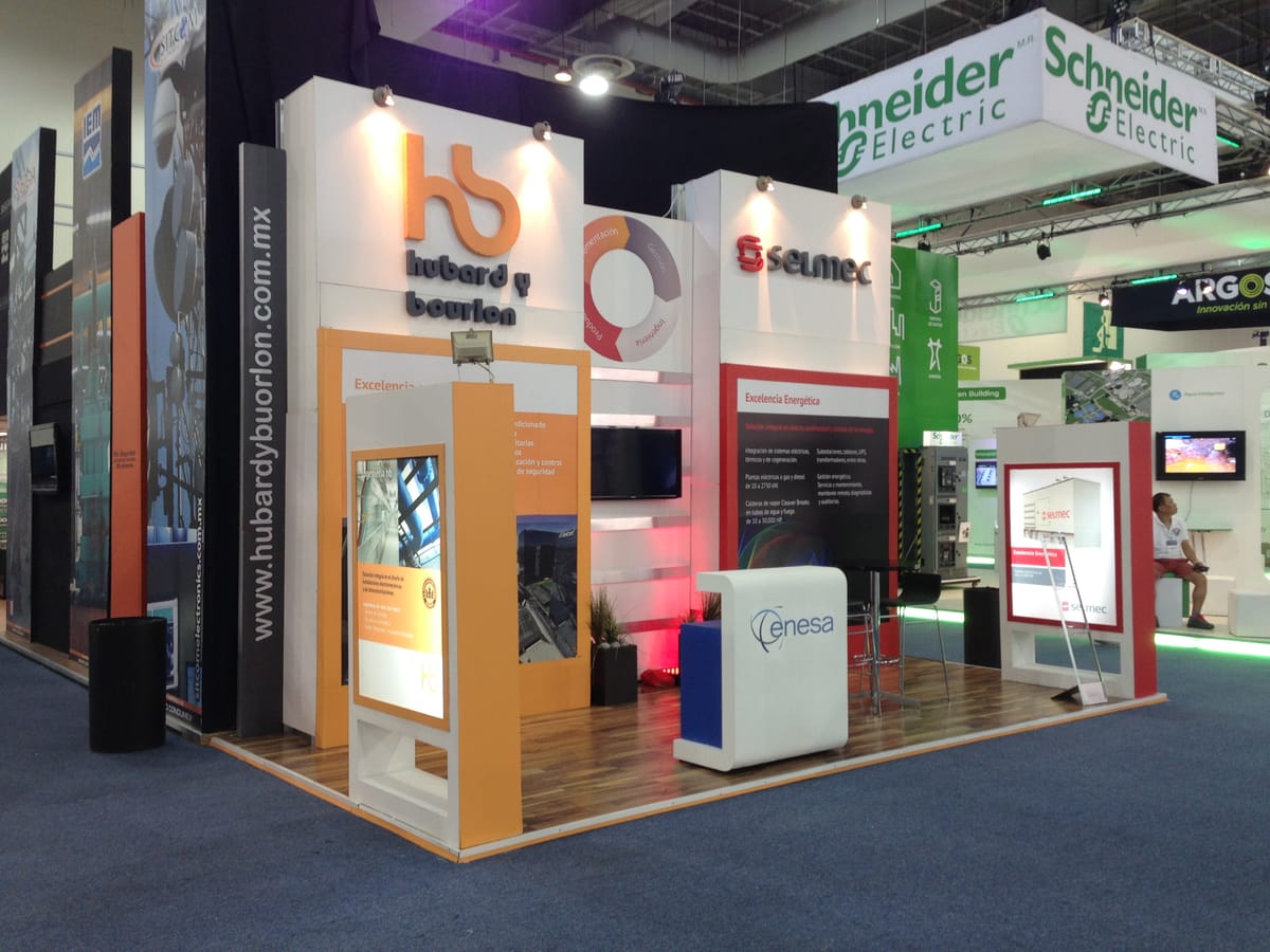 Stand de Hubard y Bourlon construido por Xpo-Ideas